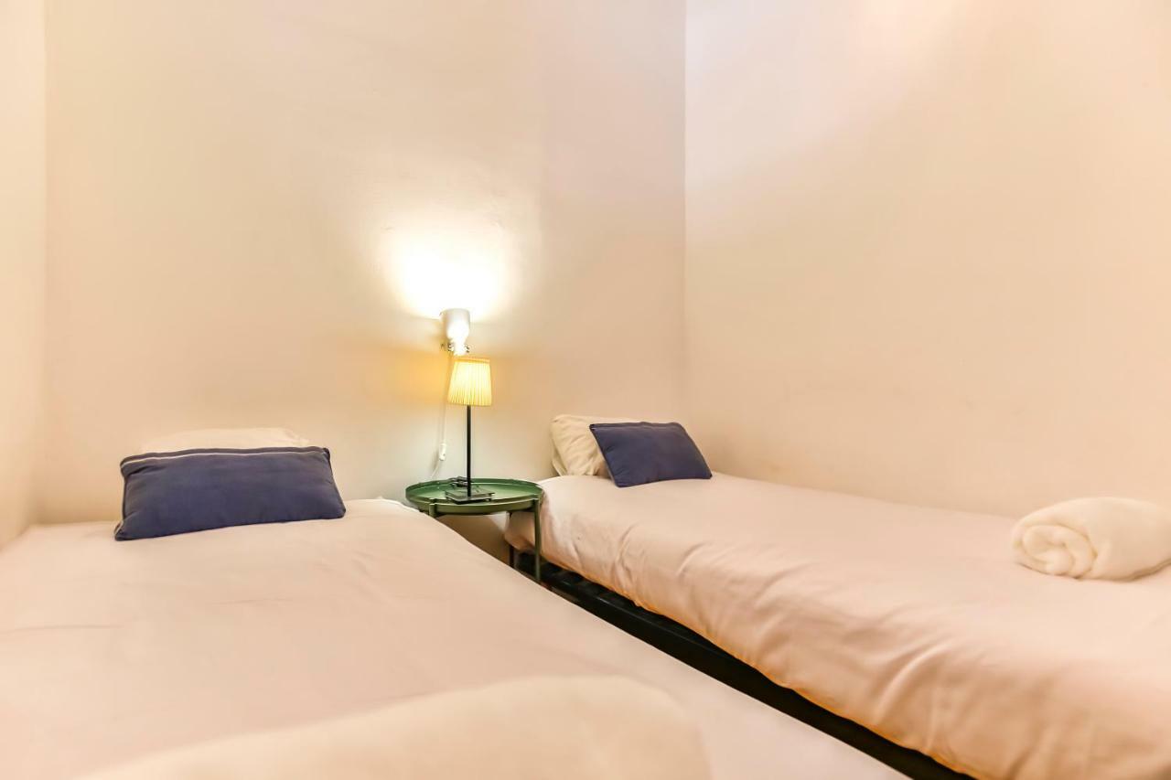 Apartamento Basic Platja Barcelona Exterior foto